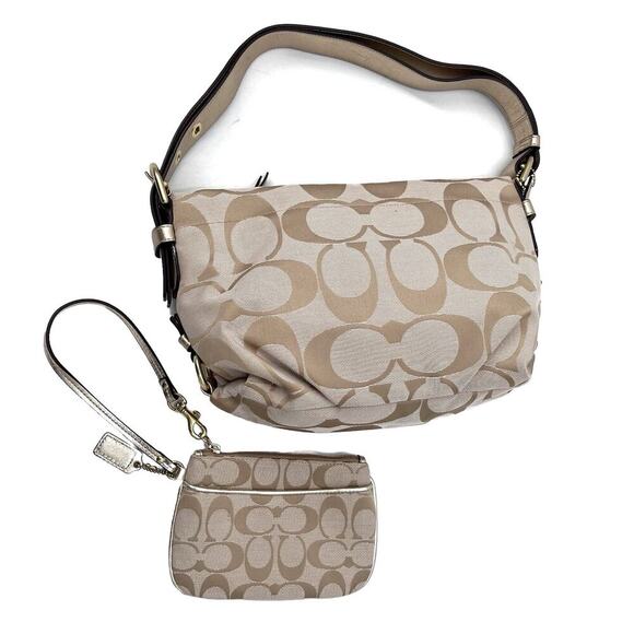 COACH Tan / Gold Signature C Hobo Bag Handbag Purse & Matching Wristlet - Picture 1 of 15